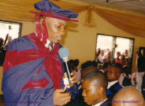 uche5.jpg